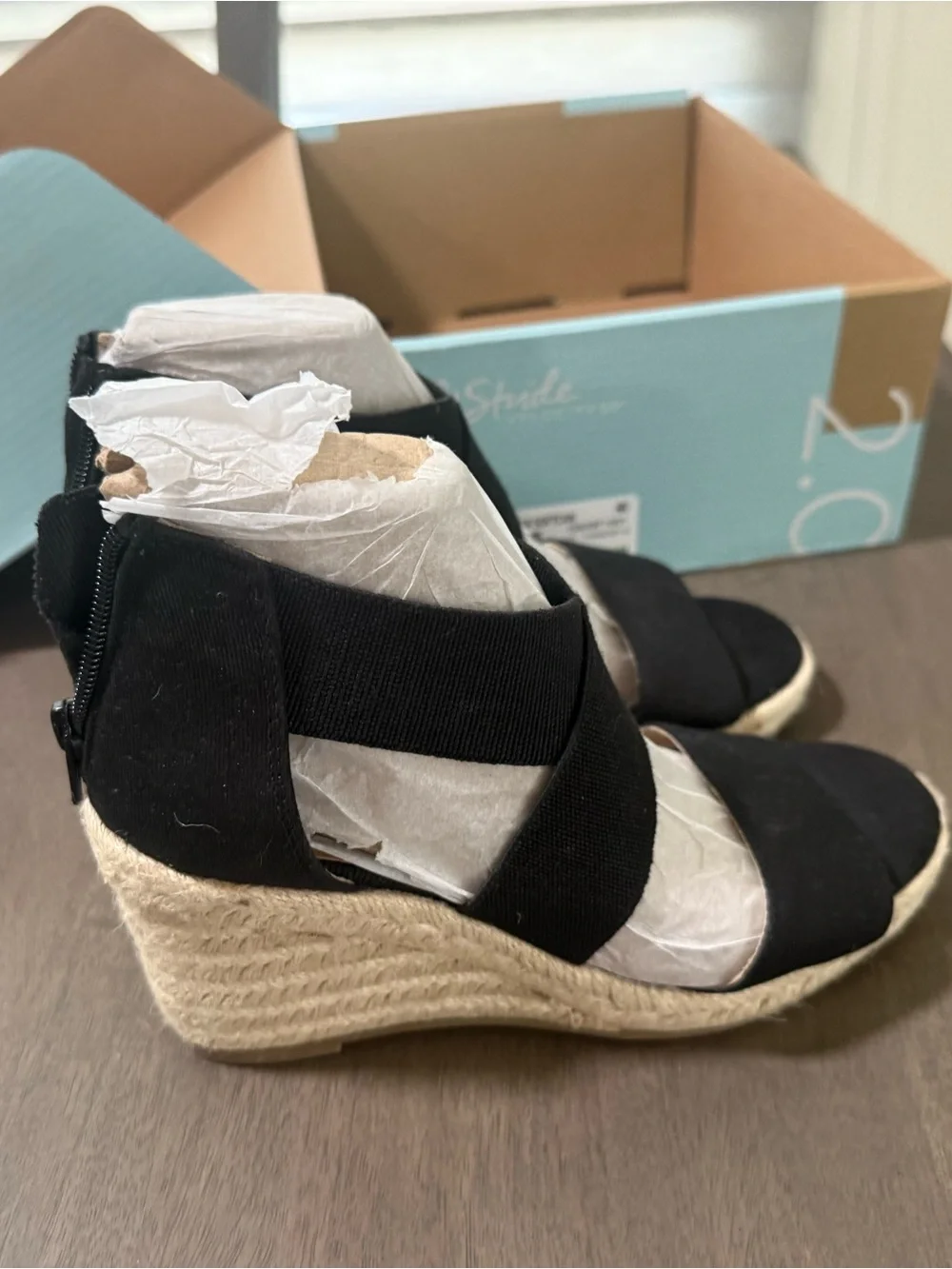 Life Stride Black Elastic Strap Wedge Sandals
